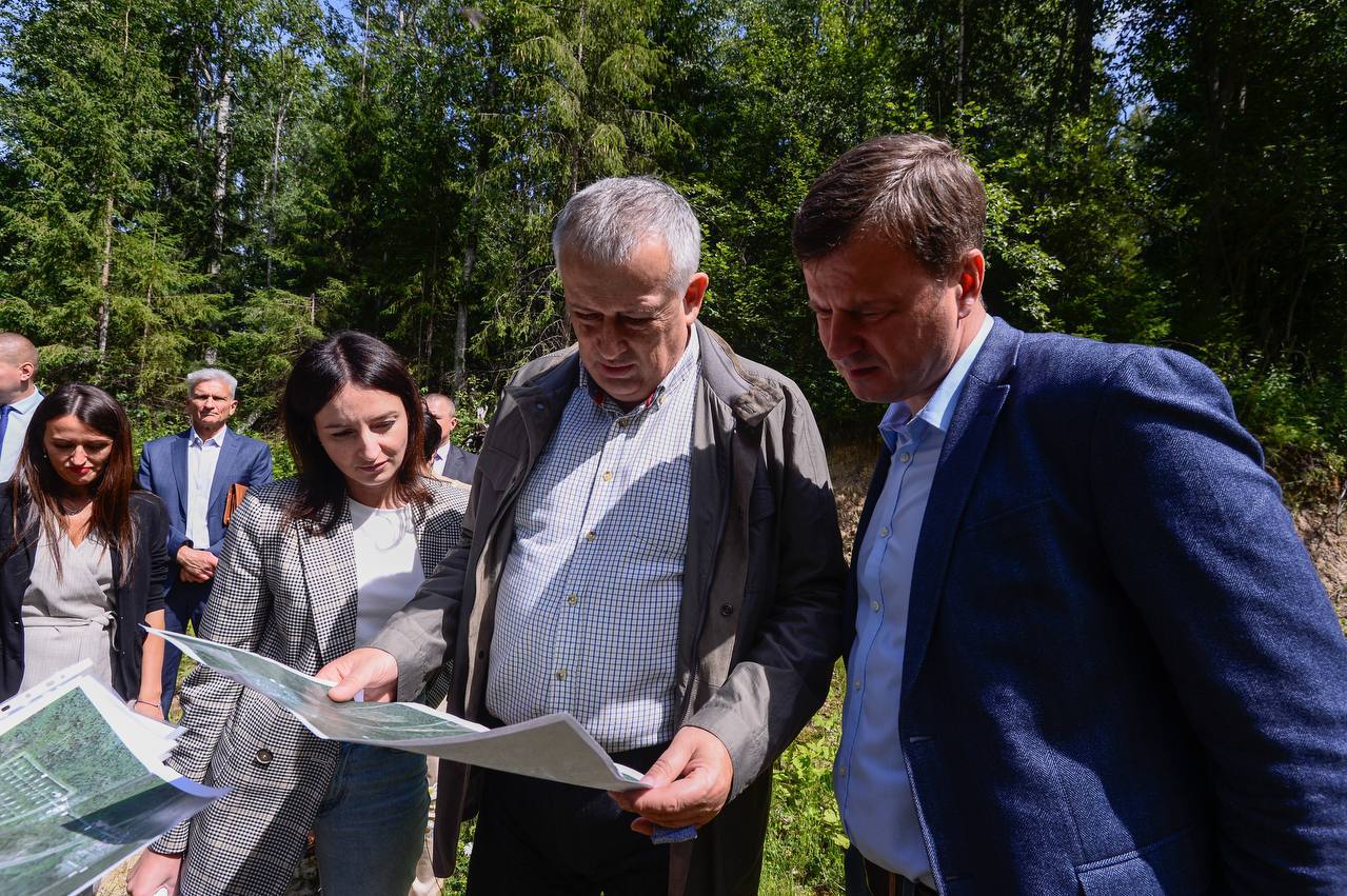 Губернатор Ленобласти Александр Дрозденко побывал с рабочим визитом в Гатчинском районе